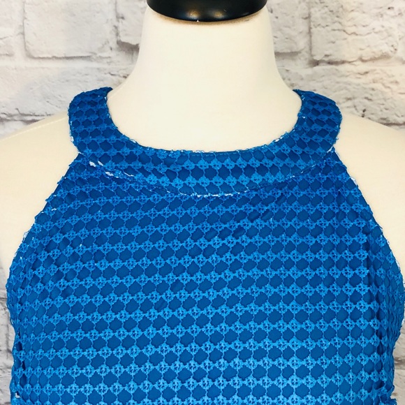 VO Jeans | Sleeveless Graphic Crochet Top - Picture 8 of 8